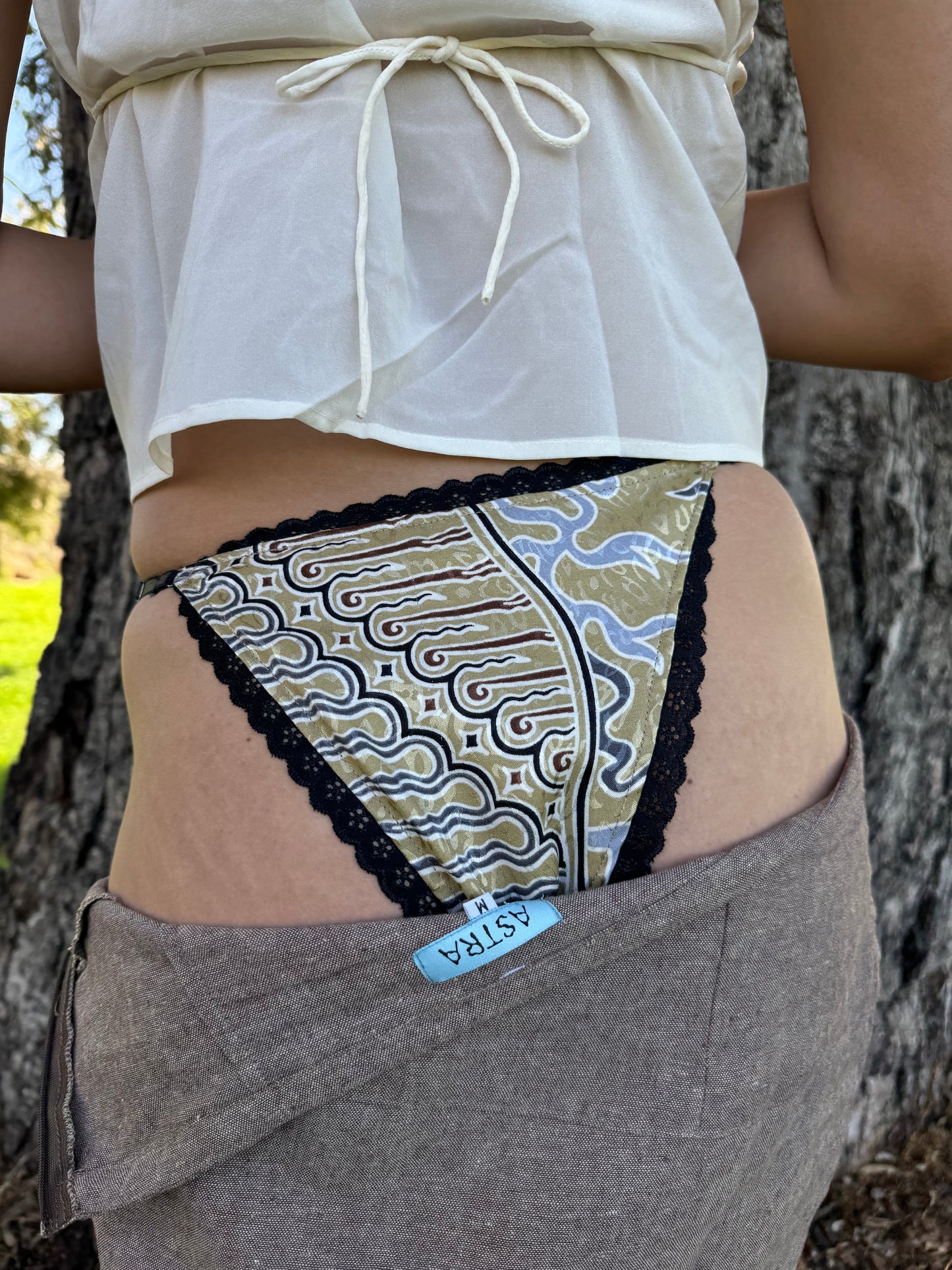 GOLD tanga